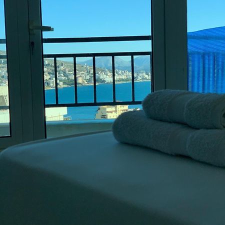 Guest - Sea Breeze Apartments Sarandë Eksteriør billede