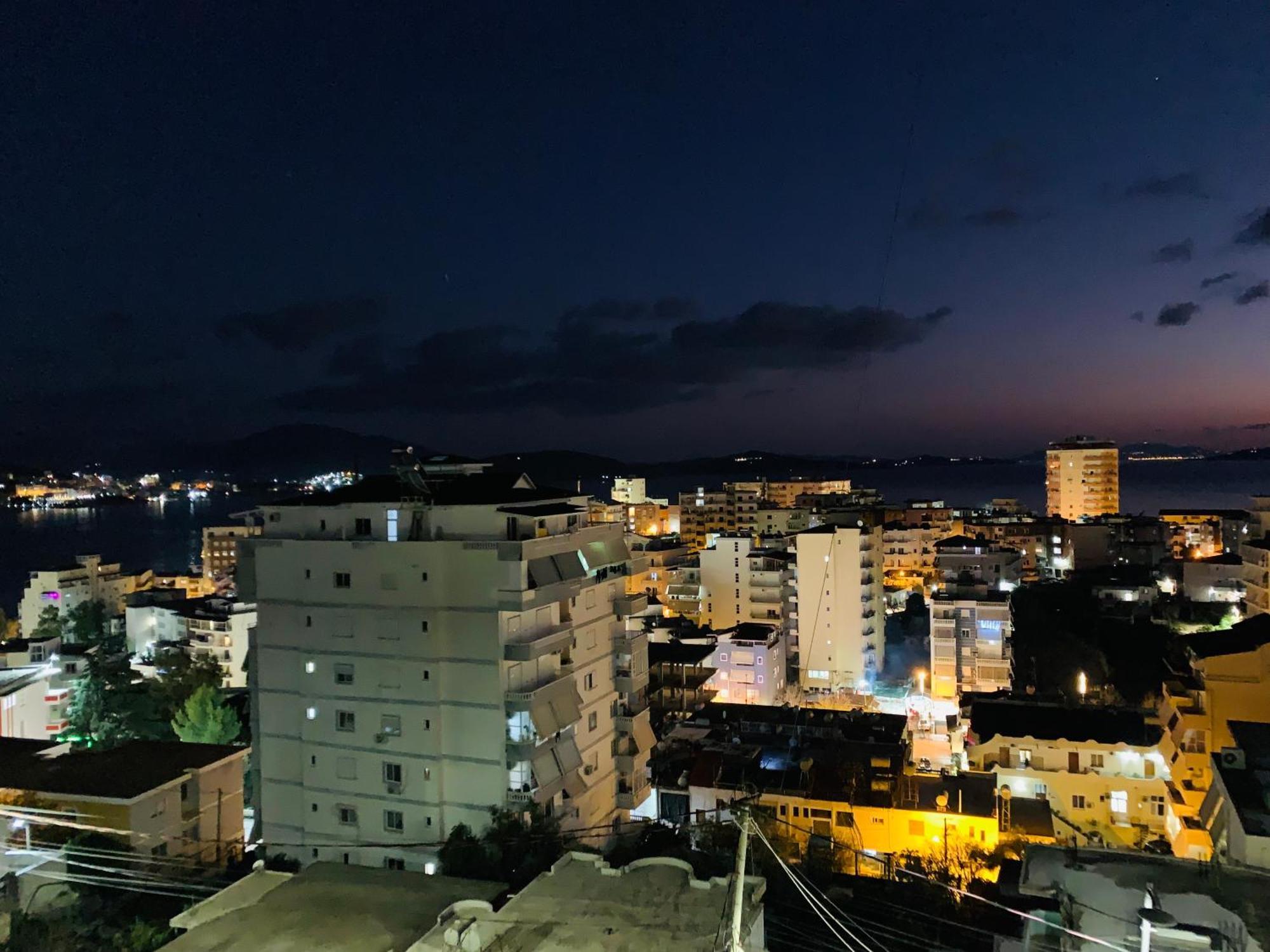 Guest - Sea Breeze Apartments Sarandë Eksteriør billede